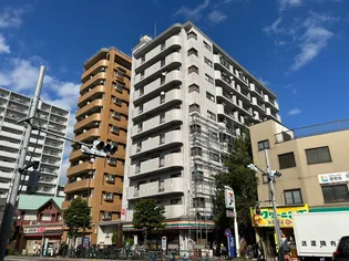 東京都江東区北砂3【マンション】の外観