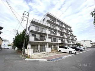 ホワイトパレス大宮【4階】の外観