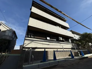 D PAINA 鴨居町の画像