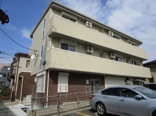 シャルールの画像