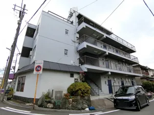 山崎第6マンション【2階】の外観