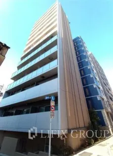 クレイシア三軒茶屋【5階】の外観