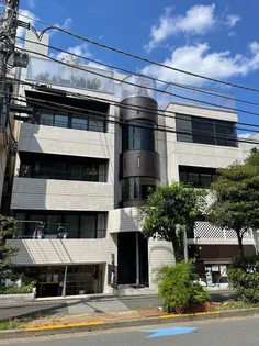 東京都港区西麻布4【マンション】の外観