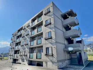 ファーニッシュド・ステイ伊那インター西【2階】の外観