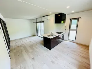 トップアイルIIIの画像