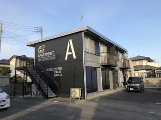 城東ベースアパートメント【1階】の外観