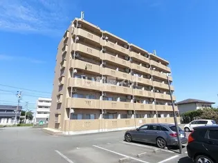 メゾン・ド・ルミエール【6階】の外観