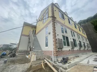 ユナイト追浜ジョルジャ・メローニ【2階】の外観