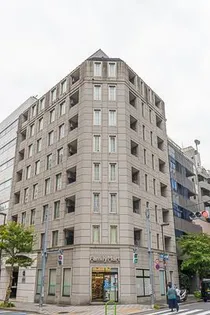 東京都千代田区麹町1【マンション】の外観