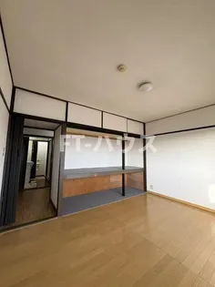 さつきが丘西住宅10号棟の画像