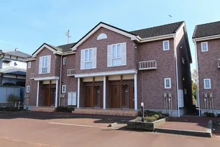 新潟県阿賀野市六野瀬【アパート】の外観