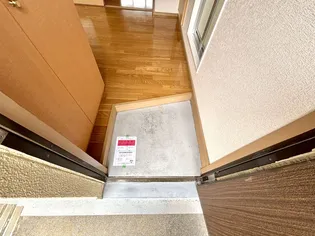 今村コーポ【2階】の玄関