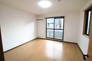 ハイライフ習志野【1階】の居間