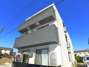 グラナーデ新宿の画像