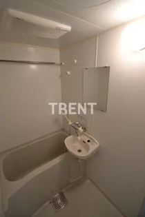 ヴェルト新宿【13階】の風呂