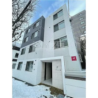 北海道札幌市中央区北六条西13【マンション】の外観