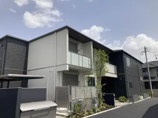 シャーメゾンROCK FIELDの画像