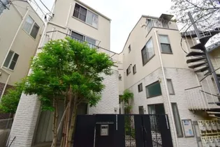 グランエッグス梅ヶ丘W【1階】の外観