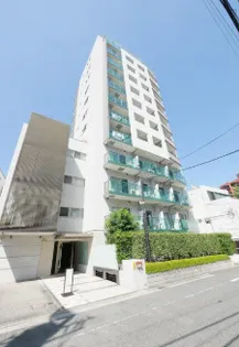 東京都渋谷区神宮前1【マンション】の外観