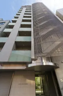 東京都港区南麻布4【マンション】の外観