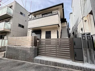 東京都中野区中野2【一戸建】の外観