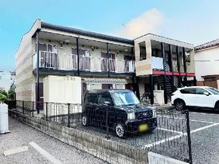 レオパレスパインツリーの画像