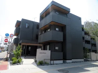 D-ROYAL中央EAST【2階】の外観