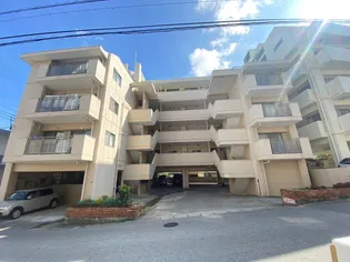 フラッツ浦添【3階】の外観