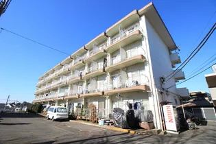 ガ-デン山マンション【3階】の外観