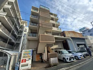 丸人マンションの画像