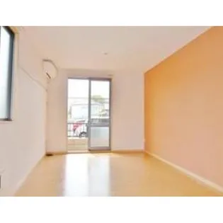 六本木ハイツ【2階】の居間