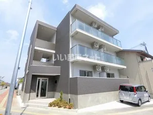 アーバンヒルズ津【3階】の外観