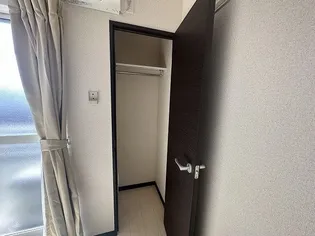 レオネクストサニーコート西寺尾【2階】の内装