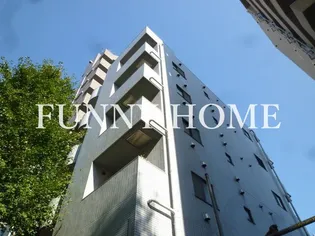 ファミール山室の画像