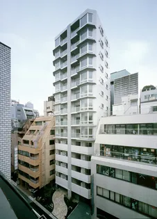 東京都千代田区岩本町2【マンション】の外観