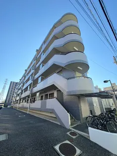 ベルメゾン武蔵浦和【4階】の外観