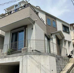 神奈川県横浜市神奈川区六角橋4【一戸建】の外観