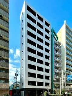 プラティーク新宿WEST【5階】の外観