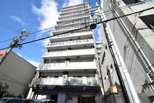 SunSunなんば弐番館【6階】の外観