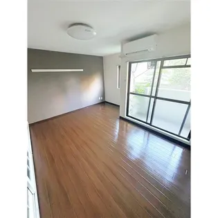 リライズ渡鹿【1階】の外観
