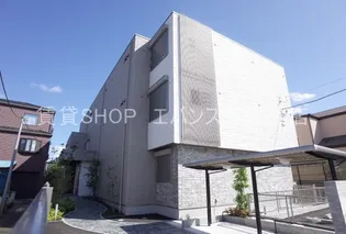 ルミエール駿河台【3階】の外観