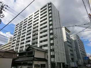 パークフラッツ五橋【3階】の外観