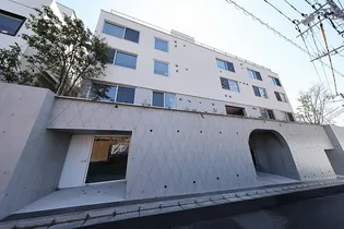 神宮前マンションの外観