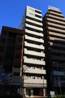 東京都新宿区舟町【マンション】の外観