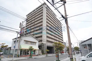 クレスト福間駅前の画像