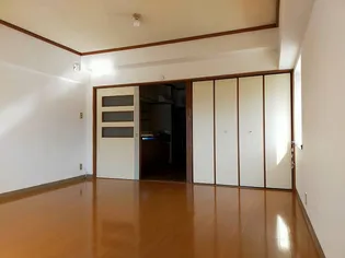 ローラルハイツ【4階】の内装