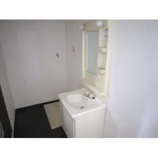 メゾン清里二番館A【1階】の内装