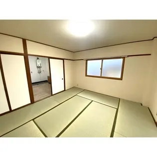 中市ハイツ【2階】の居間