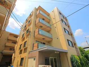 リビナ奥村の画像