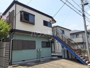 リバール・ヒル【1階】の外観